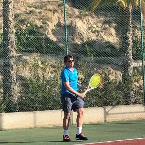 Tennis coach and teach